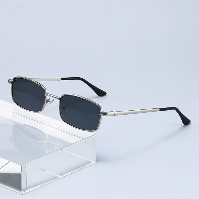 Fashion Punk Sunglasses Women  - Vintage Fashion Glasses 评论和价格