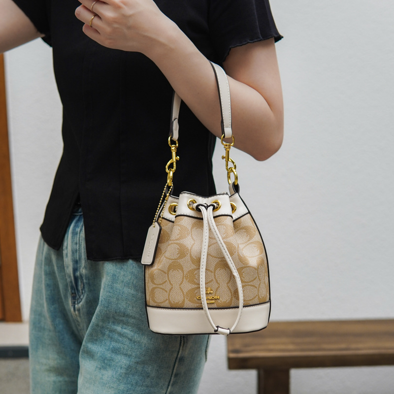 New boutique vintage flower bu - Vintage Fashion Boutique 评论和价格