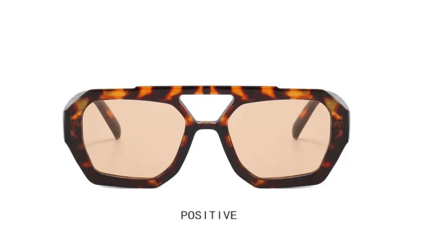 Fashion Vintage Square Irregul - Vintage Fashion Glasses 评论和价格